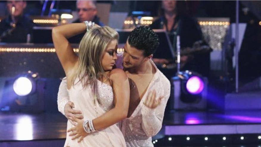 shawn-johnson-mark-ballas 660 abc.jpg